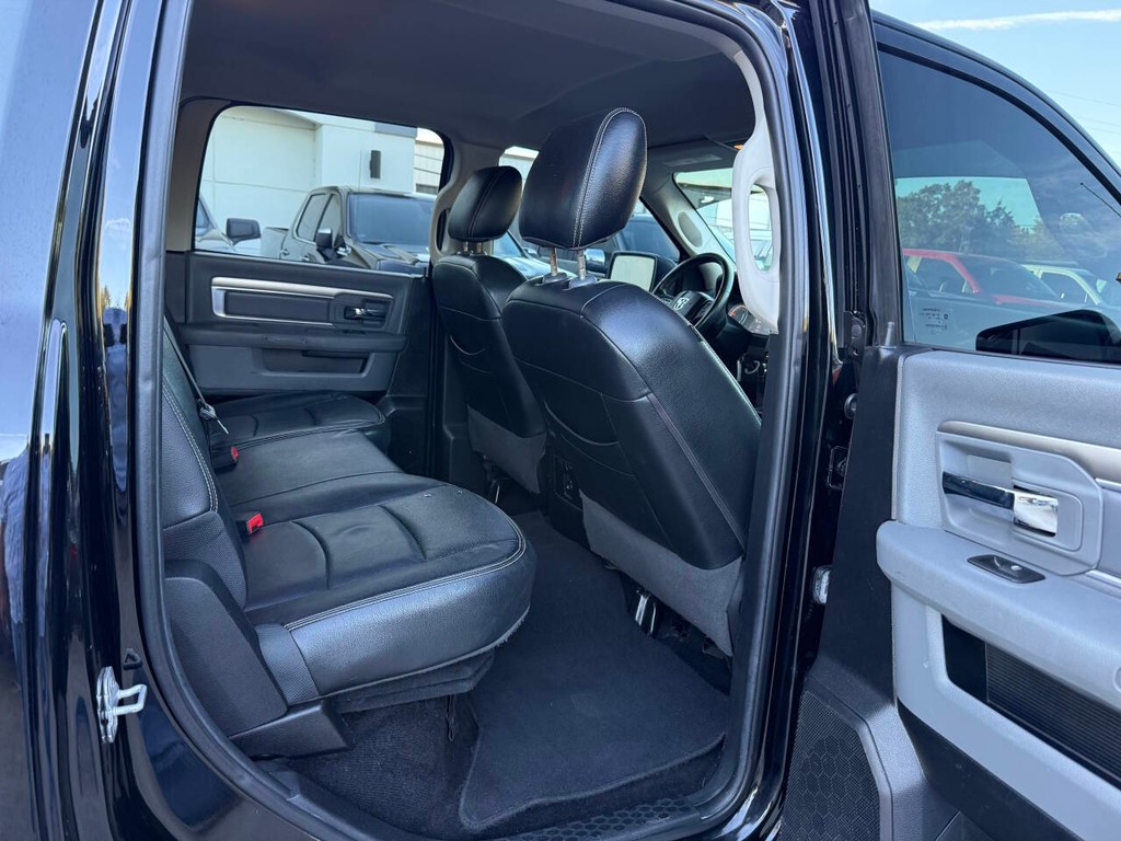 Ram 1500 Vehicle Full-screen Gallery Image 15