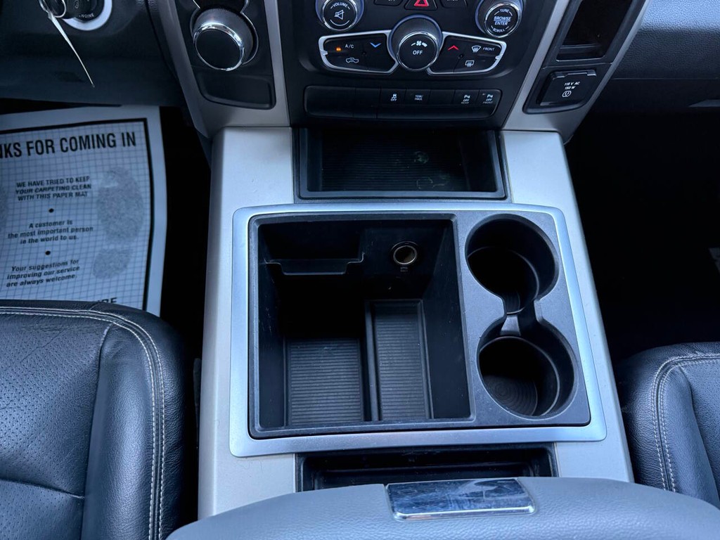 Ram 1500 Vehicle Full-screen Gallery Image 28