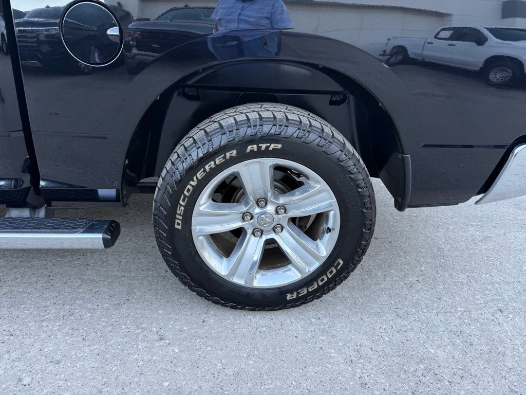 Ram 1500 Vehicle Full-screen Gallery Image 35