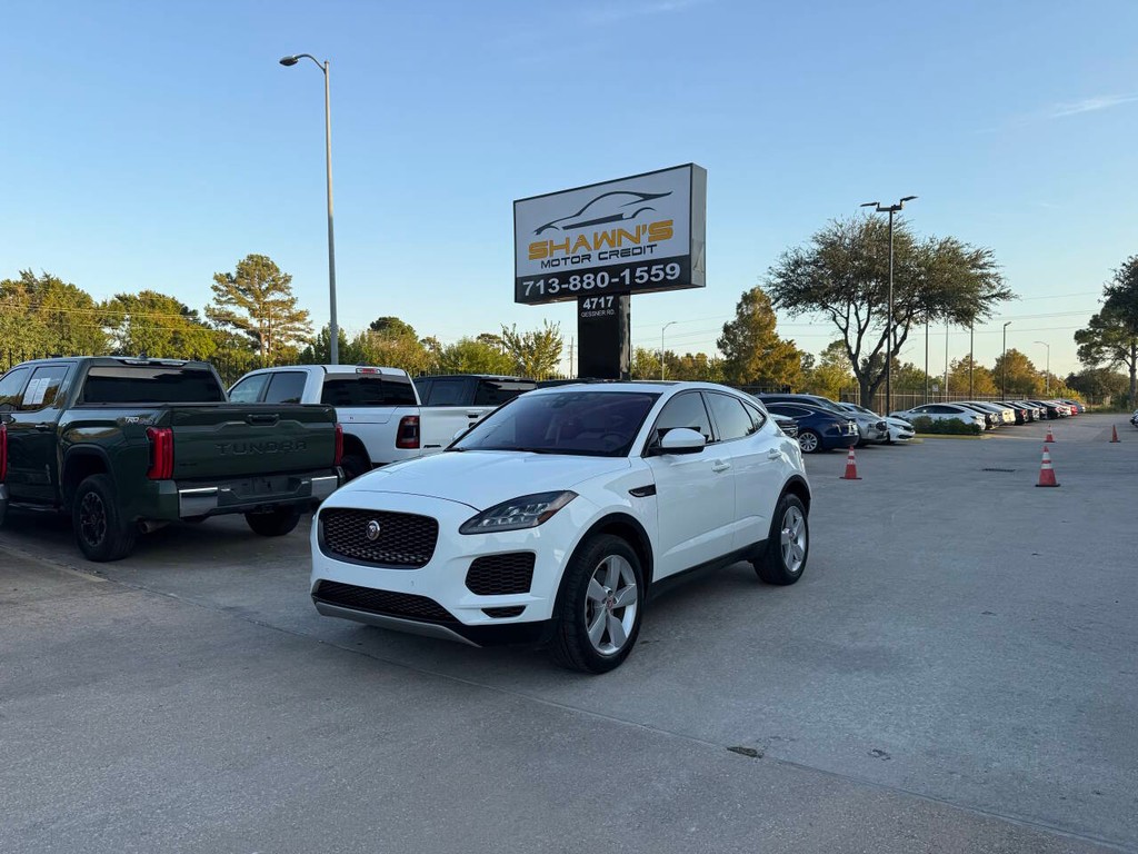 Jaguar E-PACE Vehicle Full-screen Gallery Image 43