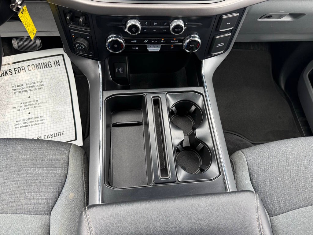 Ford F-150 Vehicle Full-screen Gallery Image 29