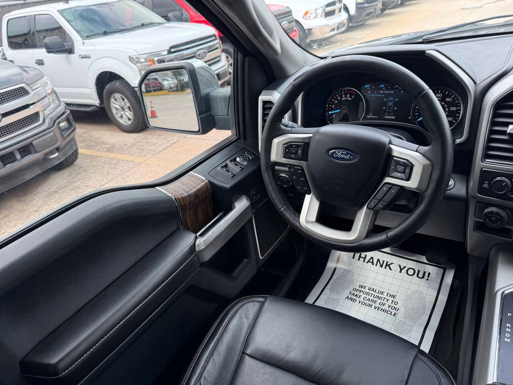 Ford F-150 Vehicle Full-screen Gallery Image 20