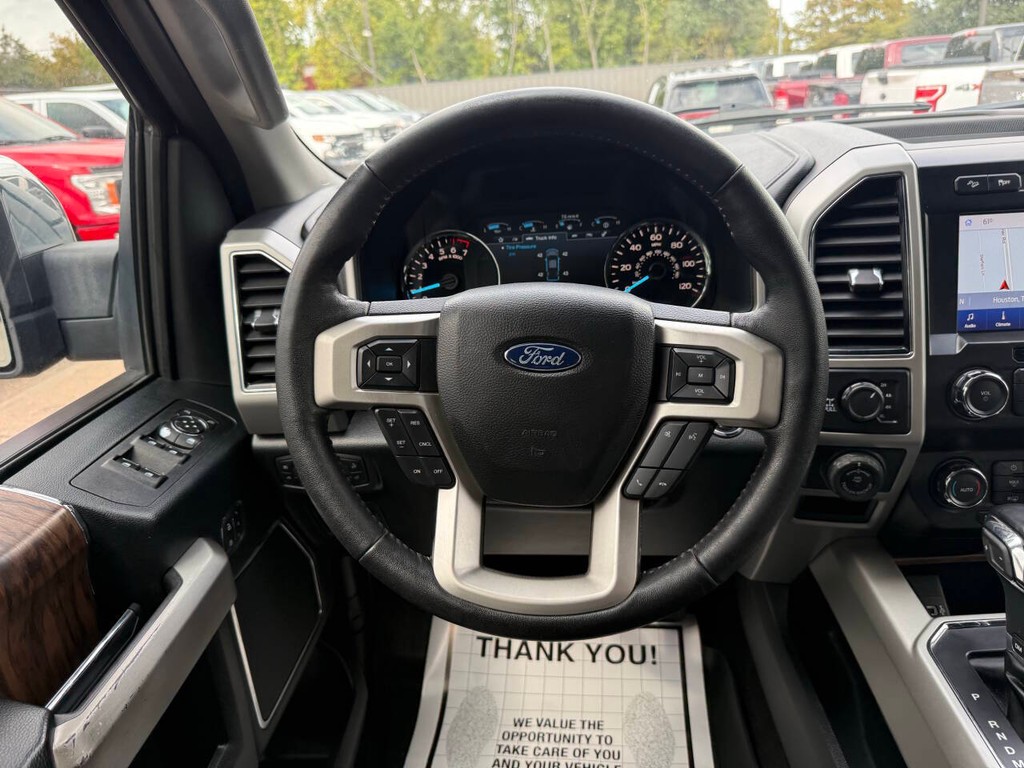 Ford F-150 Vehicle Full-screen Gallery Image 22