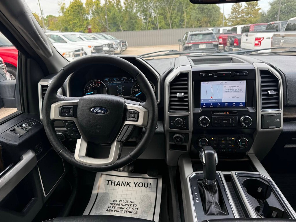 Ford F-150 Vehicle Full-screen Gallery Image 23