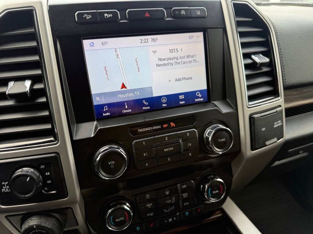 Ford F-150 Vehicle Full-screen Gallery Image 28