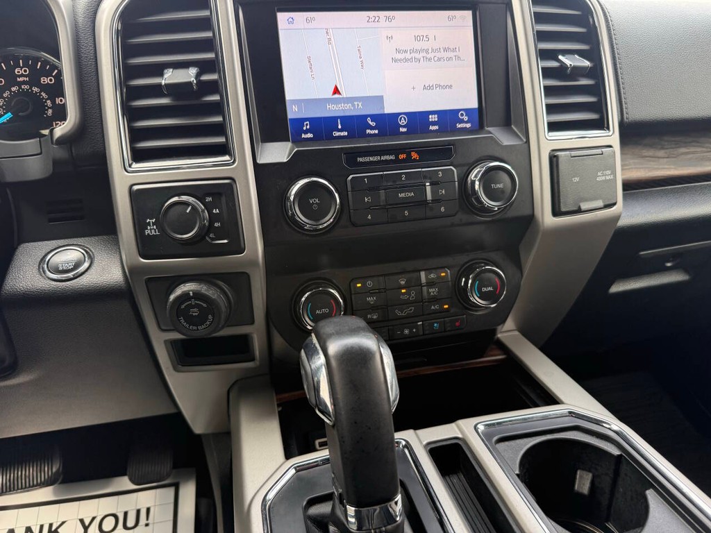 Ford F-150 Vehicle Full-screen Gallery Image 29