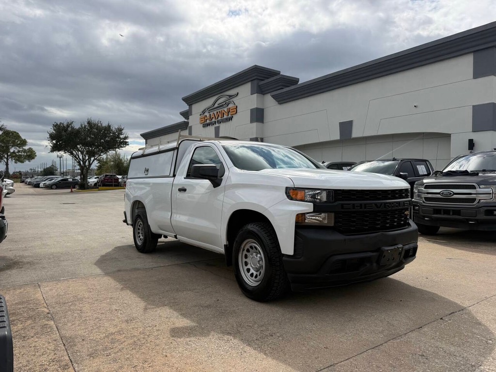 Chevrolet Silverado 1500 Vehicle Full-screen Gallery Image 02