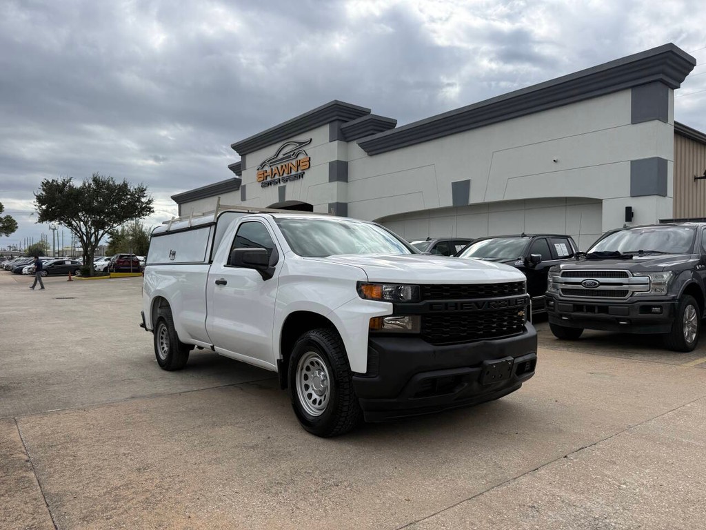 Chevrolet Silverado 1500 Vehicle Full-screen Gallery Image 35