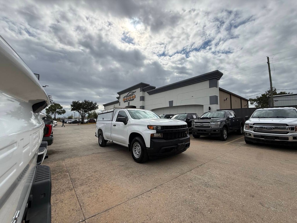 Chevrolet Silverado 1500 Vehicle Full-screen Gallery Image 37