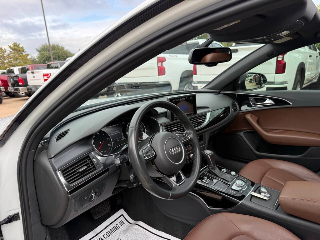 Audi A6 Vehicle Full-screen Gallery Image 06