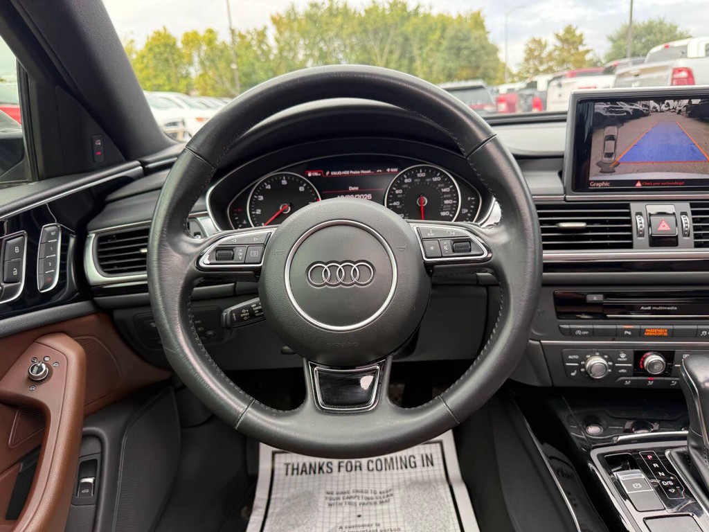 Audi A6 Vehicle Full-screen Gallery Image 22