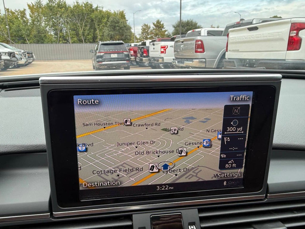 Audi A6 Vehicle Full-screen Gallery Image 25