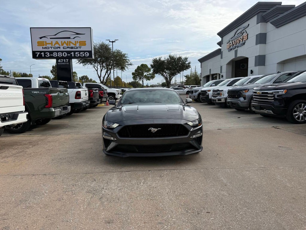 Ford Mustang Vehicle Full-screen Gallery Image 34