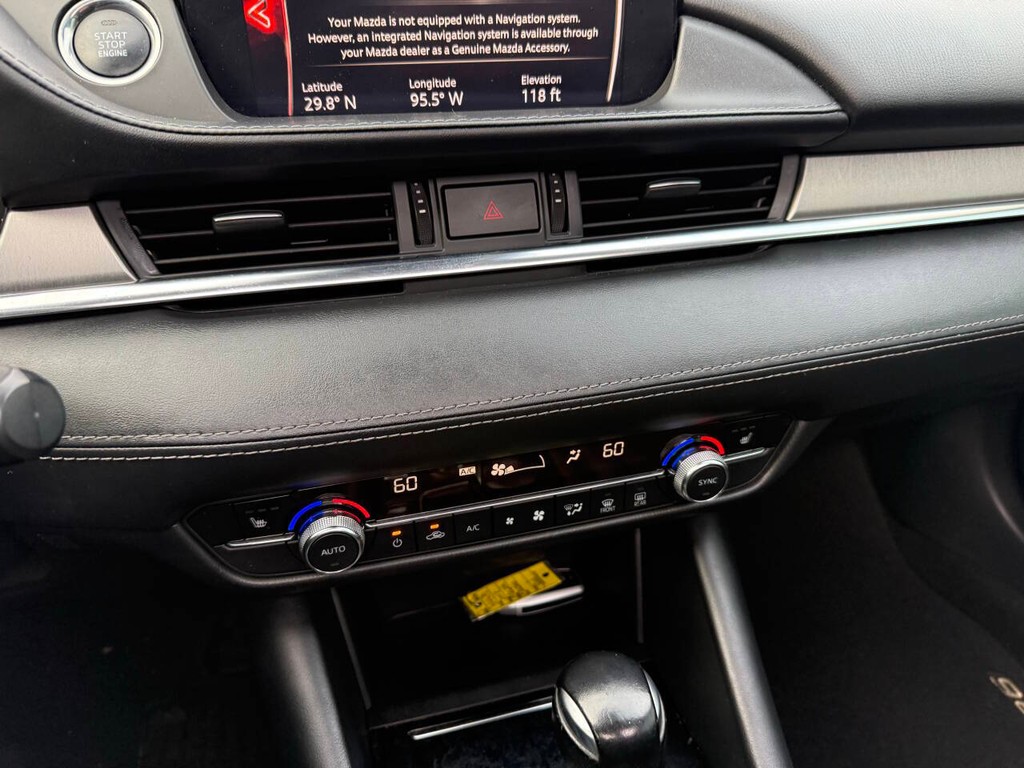 Mazda Mazda6 Vehicle Full-screen Gallery Image 27
