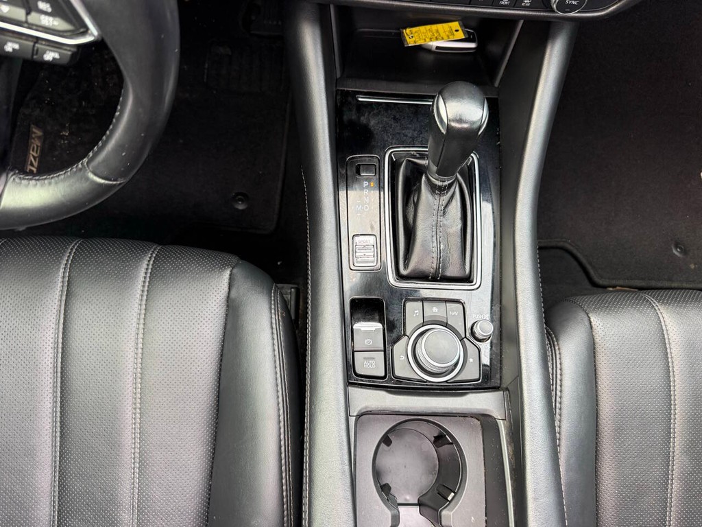 Mazda Mazda6 Vehicle Full-screen Gallery Image 28