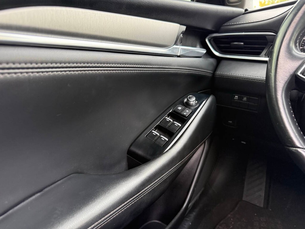 Mazda Mazda6 Vehicle Full-screen Gallery Image 29