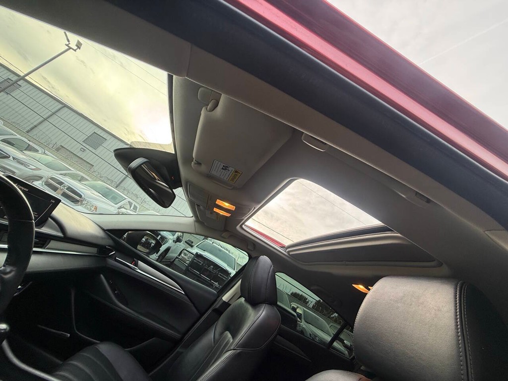 Mazda Mazda6 Vehicle Full-screen Gallery Image 30