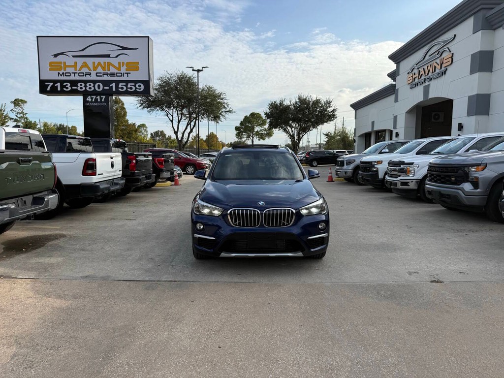 BMW X1 Vehicle Full-screen Gallery Image 42