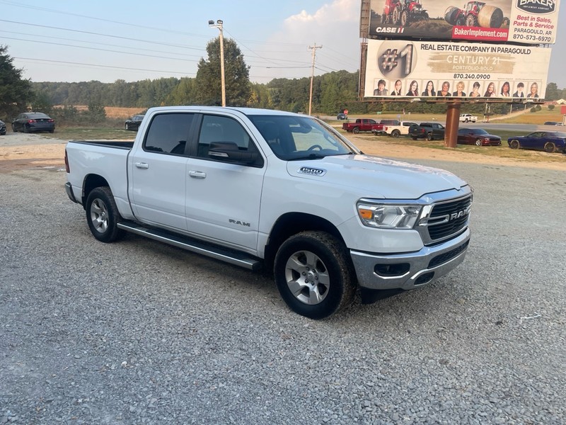 Ram 1500 Vehicle Full-screen Gallery Image 3