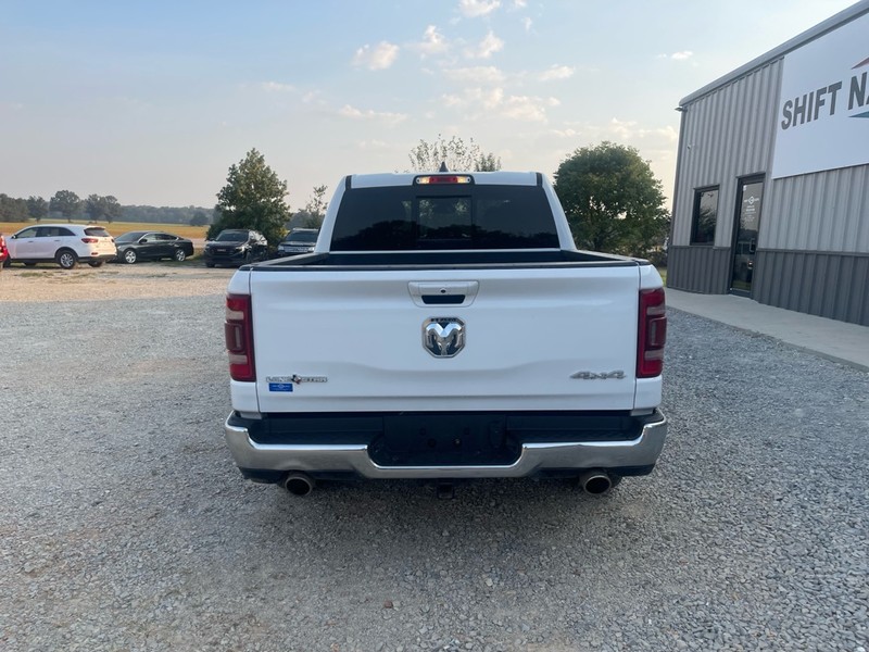 Ram 1500 Vehicle Full-screen Gallery Image 4