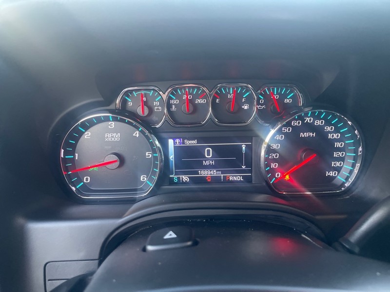 Chevrolet Tahoe Vehicle Full-screen Gallery Image 12