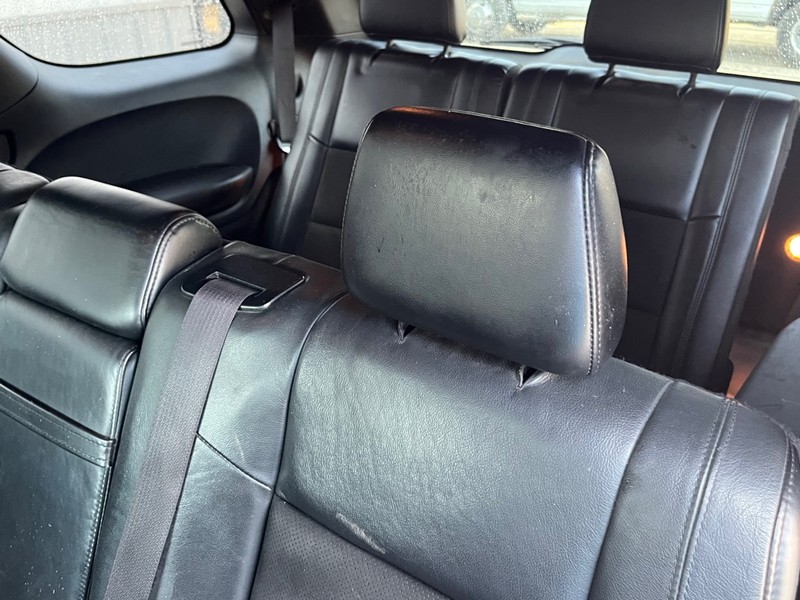 Dodge Durango Vehicle Full-screen Gallery Image 5