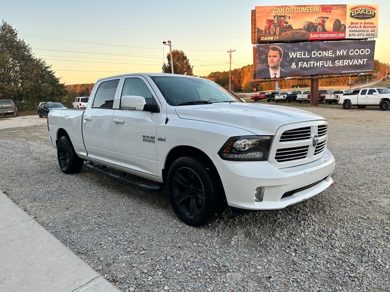 Ram 1500 Vehicle Full-screen Gallery Image 3