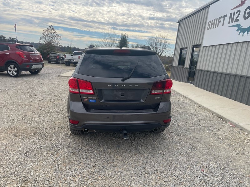 Dodge Journey Vehicle Full-screen Gallery Image 4