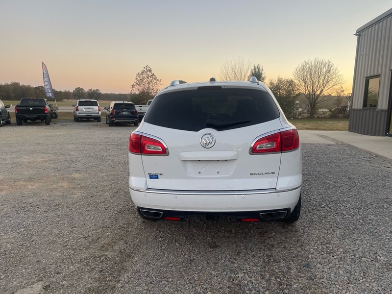 Buick Enclave Vehicle Full-screen Gallery Image 4