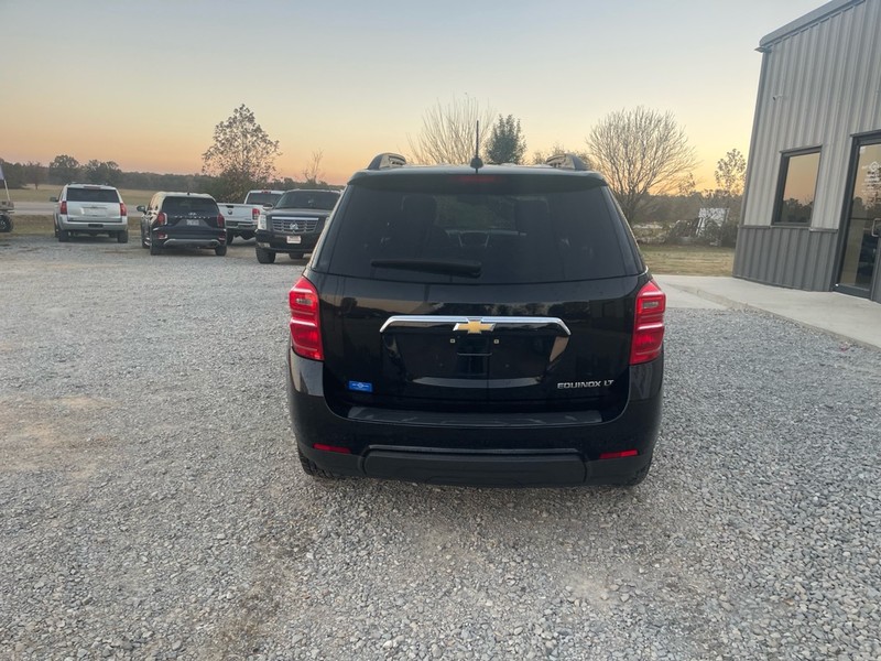 Chevrolet Equinox Vehicle Full-screen Gallery Image 4