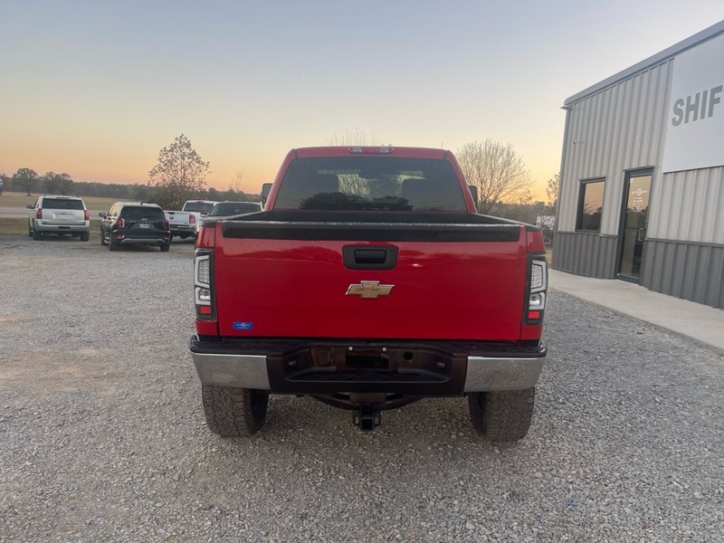 Chevrolet Silverado 1500 Vehicle Full-screen Gallery Image 4