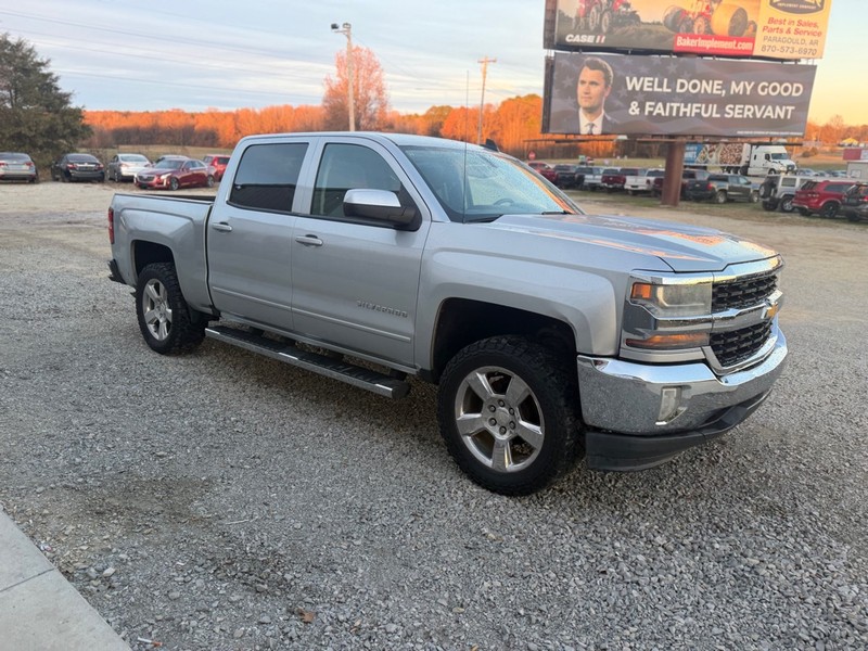 Chevrolet Silverado 1500 Vehicle Full-screen Gallery Image 3
