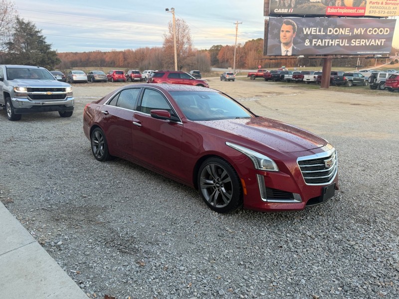 Cadillac CTS Vehicle Full-screen Gallery Image 3