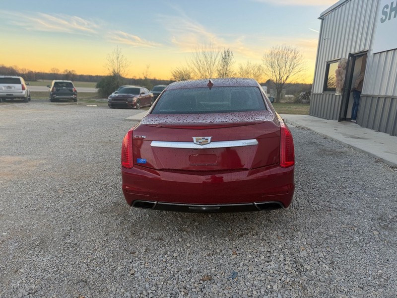 Cadillac CTS Vehicle Full-screen Gallery Image 4