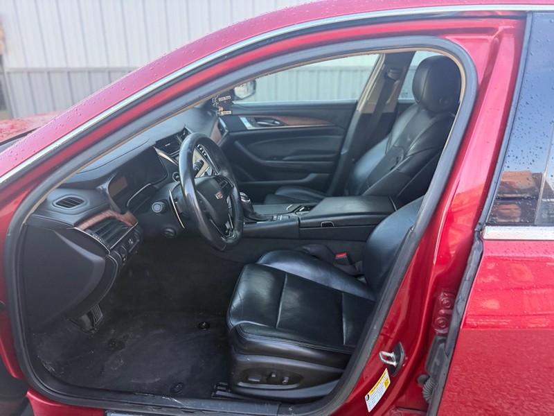 Cadillac CTS Vehicle Full-screen Gallery Image 6