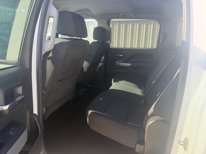 Chevrolet Silverado 1500 Vehicle Full-screen Gallery Image 5