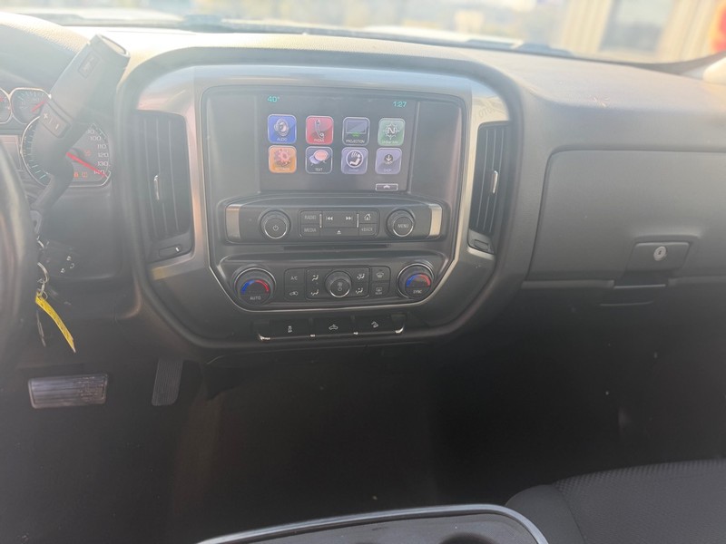 Chevrolet Silverado 1500 Vehicle Full-screen Gallery Image 7