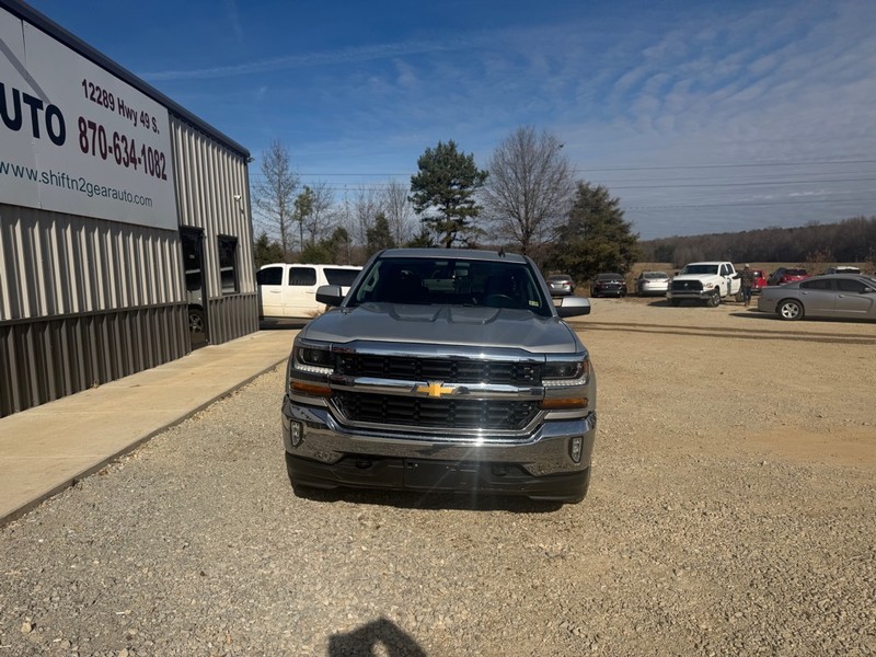 Chevrolet SILVERADO 1500 Vehicle Full-screen Gallery Image 2