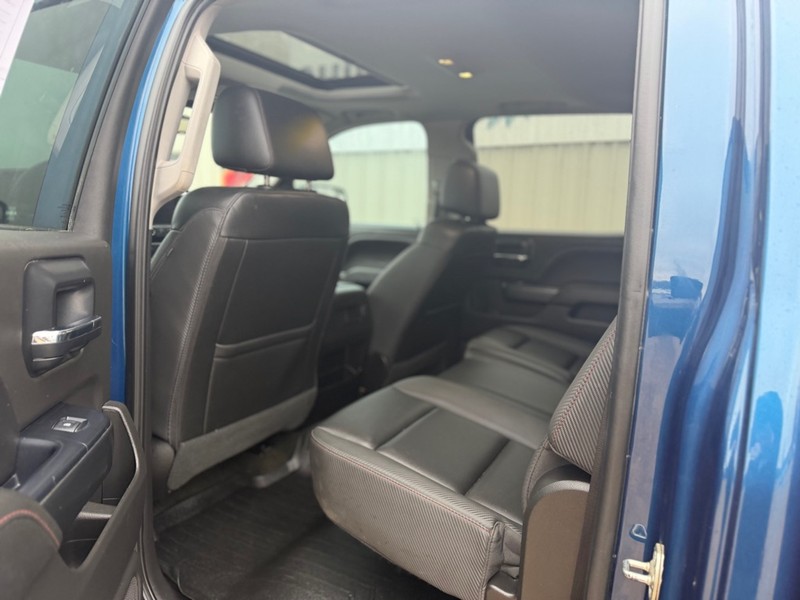 GMC Sierra 1500 Vehicle Full-screen Gallery Image 5