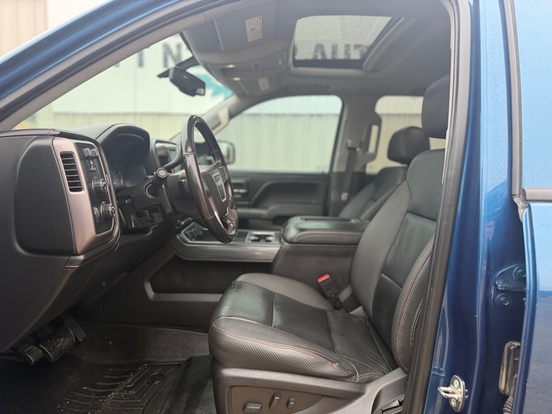 GMC Sierra 1500 Vehicle Full-screen Gallery Image 6