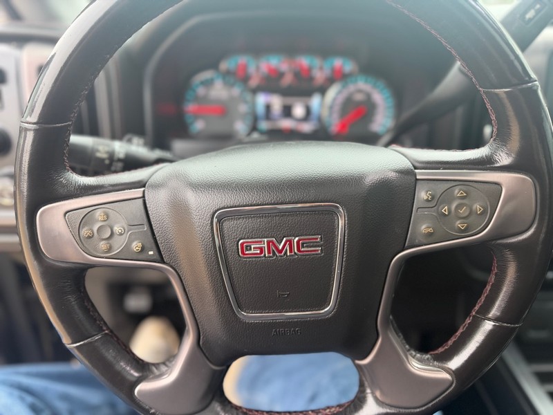 GMC Sierra 1500 Vehicle Full-screen Gallery Image 11