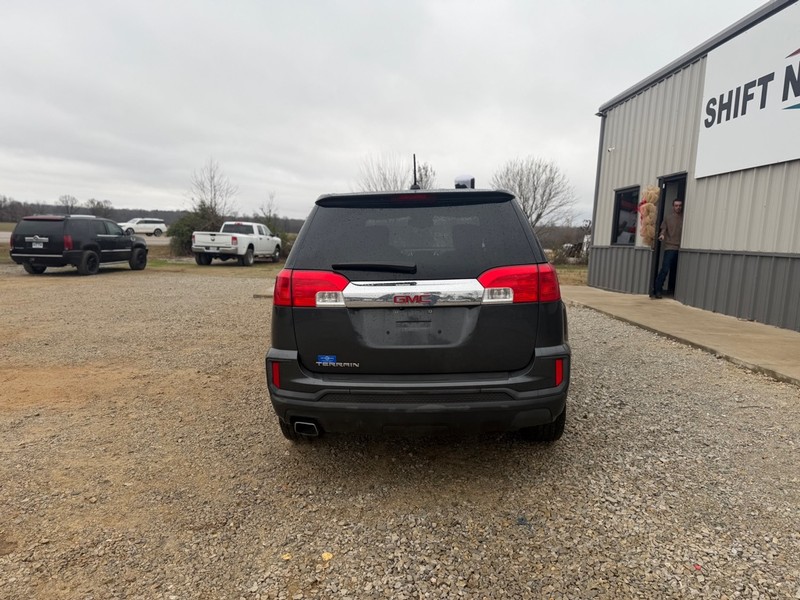 GMC Terrain Vehicle Full-screen Gallery Image 4