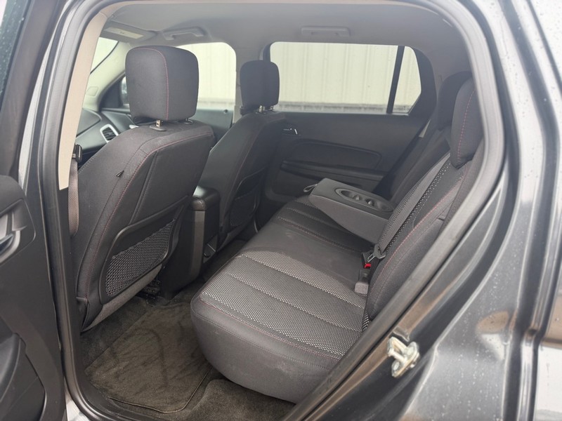 GMC Terrain Vehicle Full-screen Gallery Image 5