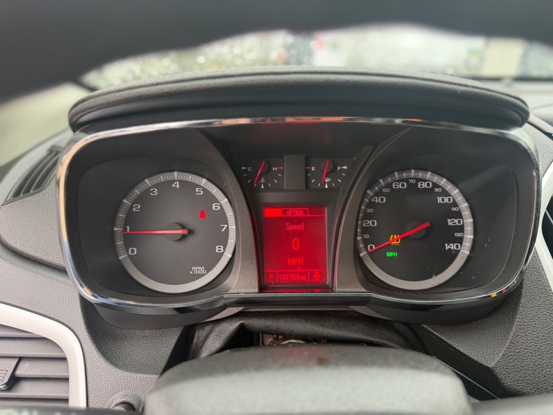 GMC Terrain Vehicle Full-screen Gallery Image 10