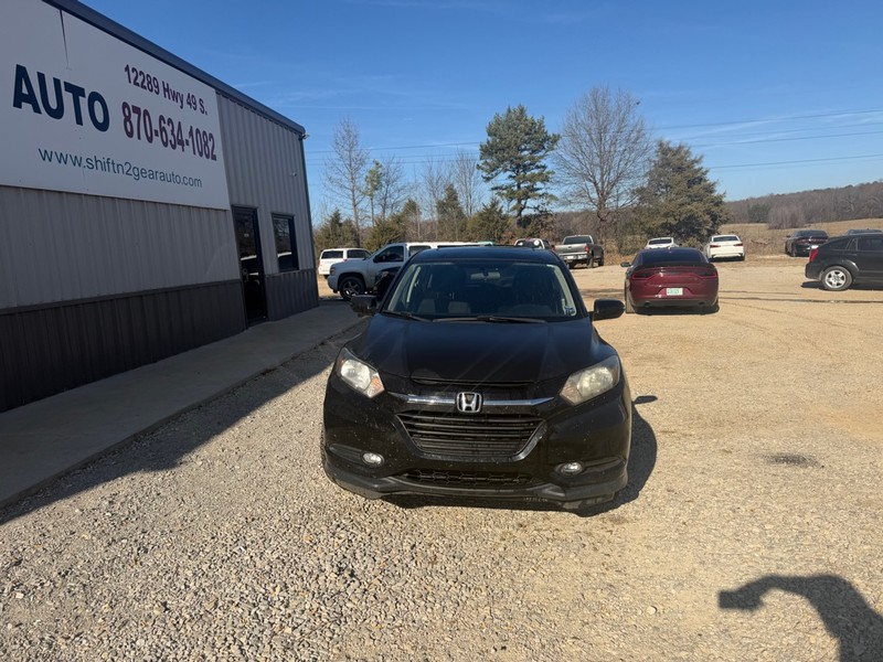 Honda HR-V Vehicle Full-screen Gallery Image 2