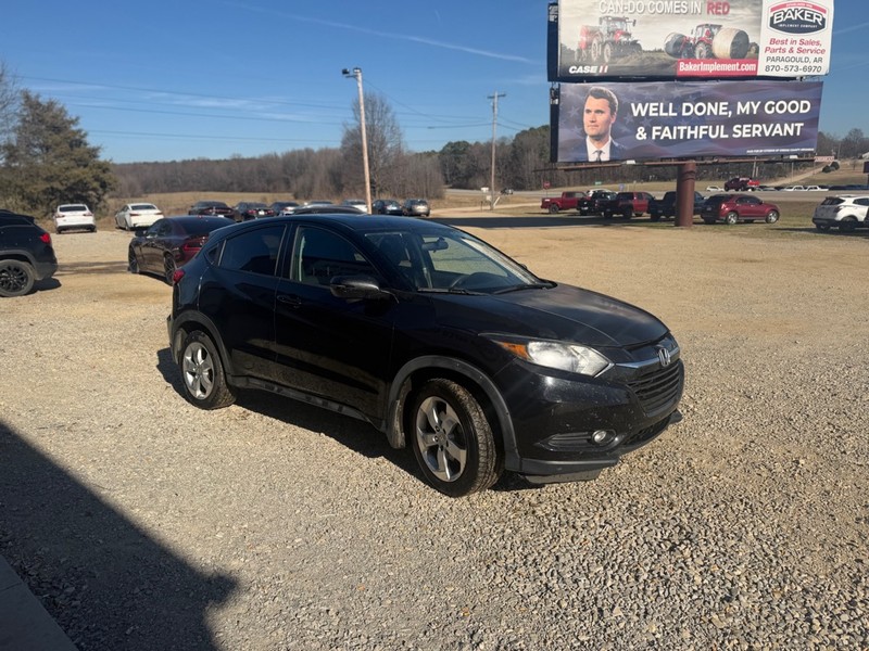 Honda HR-V Vehicle Full-screen Gallery Image 3