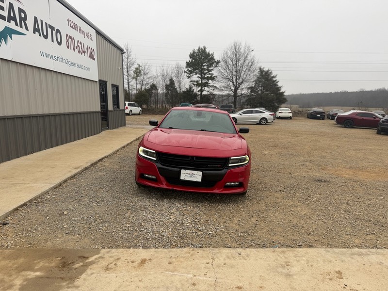 Dodge Charger Vehicle Full-screen Gallery Image 2