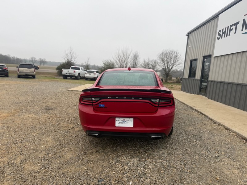 Dodge Charger Vehicle Full-screen Gallery Image 4