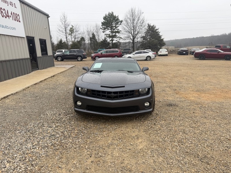 Chevrolet Camaro Vehicle Full-screen Gallery Image 2