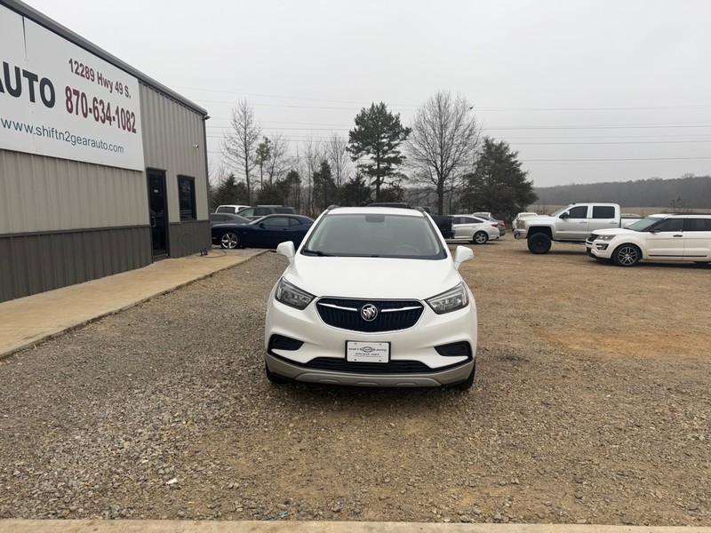 Buick Encore Vehicle Full-screen Gallery Image 2